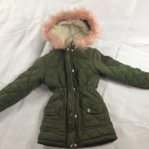 Toddler girl’s quilted jacket